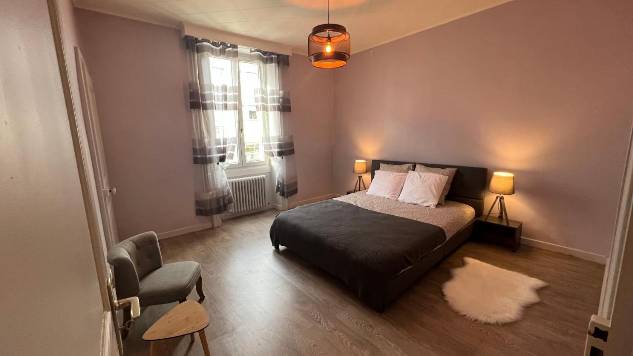 Appartement T4 70M2 - Meuble - Centre Ville - Proche Thermes Lons-le-Saunier Exteriér fotografie